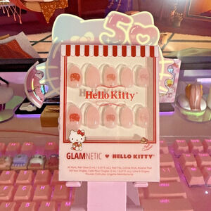 Glamnetic Hello Kitty Nail Set Short Oval Press On Pink Glossy Velvet Sanrio